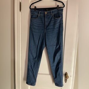 Ann Taylor skinny jeans, super soft and stretchy